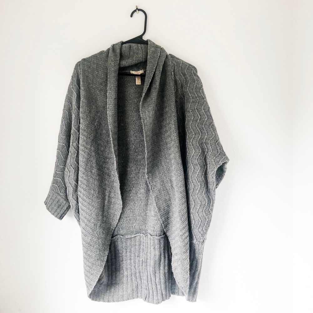 Ambiance apparel open front  3/4 sleeve cardigan